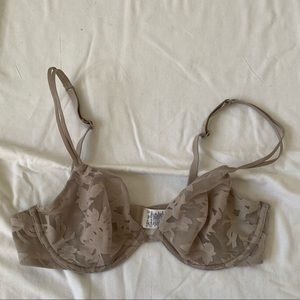 EUC - Calvin Klein nude bra